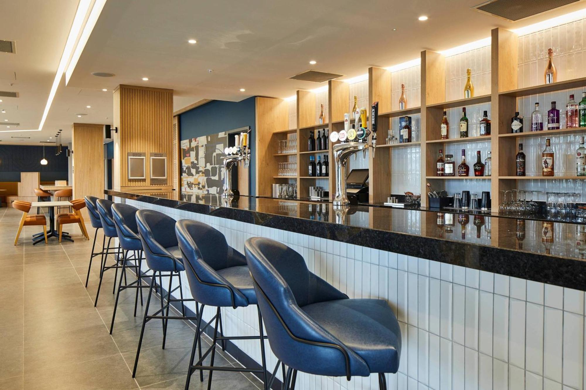 ホテル Courtyard By Marriott Stoke On Trent Staffordshire エクステリア 写真